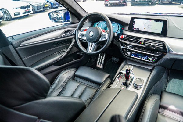 BMW 5 Serie M5 | Sport uitlaat | Head up Display | Driving Assistant Plus | Carbon Dak | Harman/Kardon | Stoelverkoeling | 360 Cam