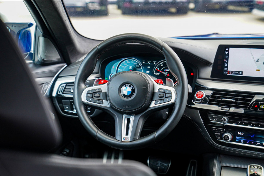 BMW 5 Serie M5 | Sport uitlaat | Head up Display | Driving Assistant Plus | Carbon Dak | Harman/Kardon | Stoelverkoeling | 360 Cam