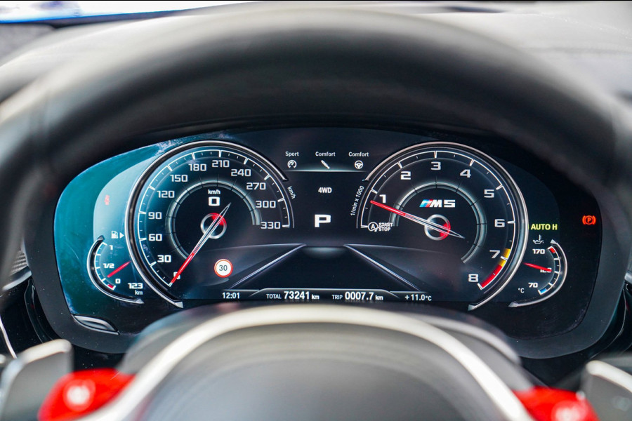 BMW 5 Serie M5 | Sport uitlaat | Head up Display | Driving Assistant Plus | Carbon Dak | Harman/Kardon | Stoelverkoeling | 360 Cam
