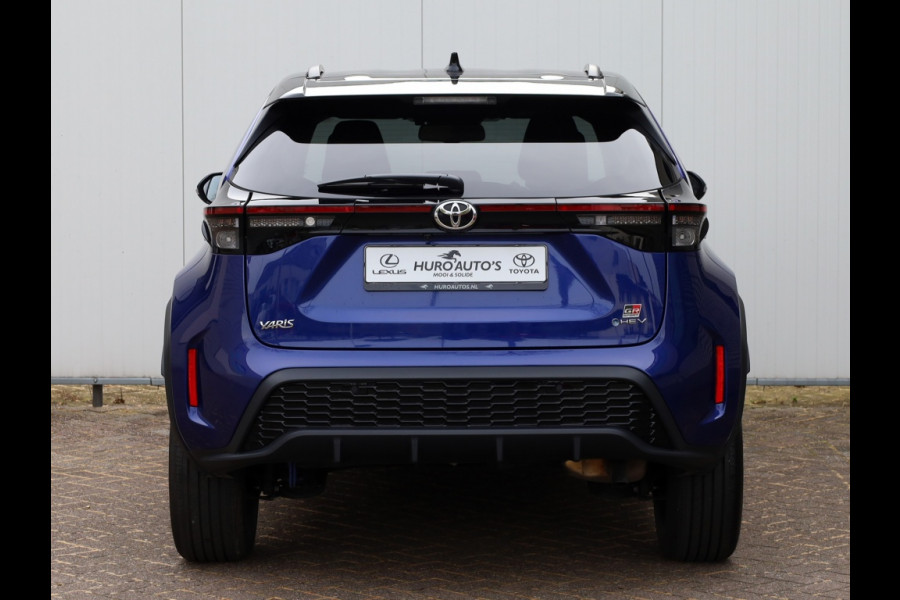 Toyota Yaris Cross 1.5 Hyb 130 GR SPORT | Head Up | Leder/Alcantara | Dodehoek