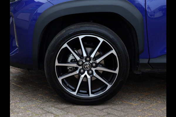 Toyota Yaris Cross 1.5 Hyb 130 GR SPORT | Head Up | Leder/Alcantara | Dodehoek