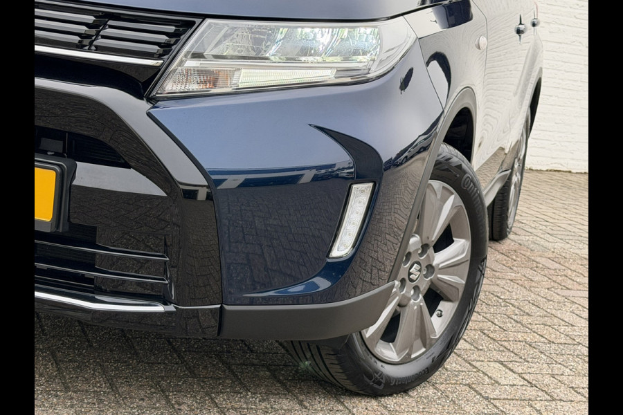 Suzuki Vitara 1.5 Hybrid Automaat Adapt Cruise Clima Stoelverwarming Camera + Sensoren Dab+ Carplay Full led