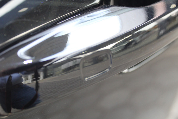 Volvo XC60 2.0 T8 Plug-in hybrid AWD Plus Black Edition Elek. Trekhaak | 360 Camera | Panorama dak | Getint glas