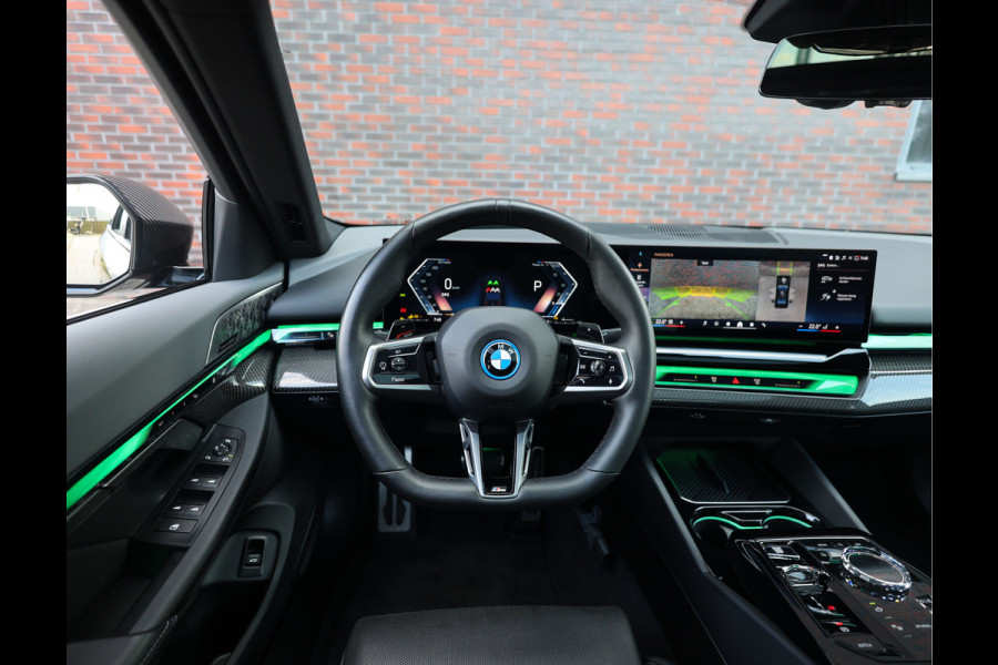 BMW 5 Serie 550e xDrive | Pano - M Sport Pro - Bowers&Wilkins