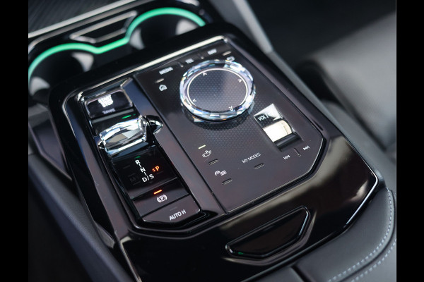 BMW 5 Serie 550e xDrive | Pano - M Sport Pro - Bowers&Wilkins