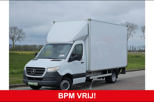 Mercedes-Benz Sprinter 515 Bakwagen Laadklep Dubbellucht Zijdeur Mbux Cruise