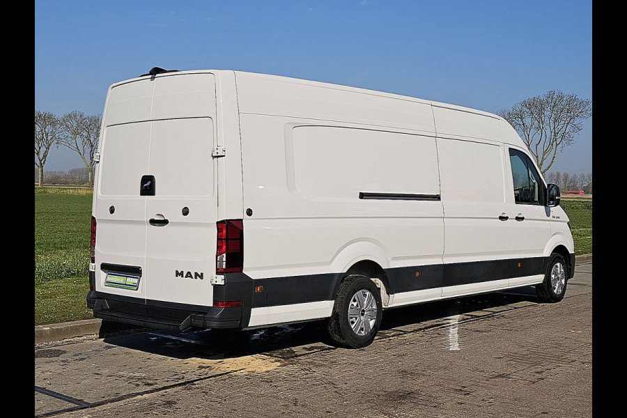 MAN TGE 35 2.0 L5 XXL 140pk Camera Apple Carplay