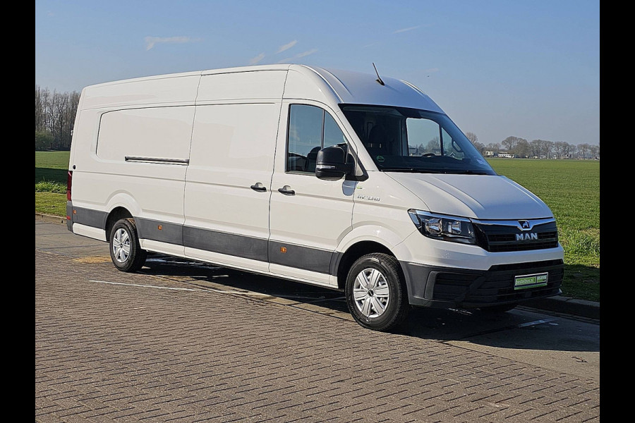 MAN TGE 35 2.0 L5 XXL 140pk Camera Apple Carplay