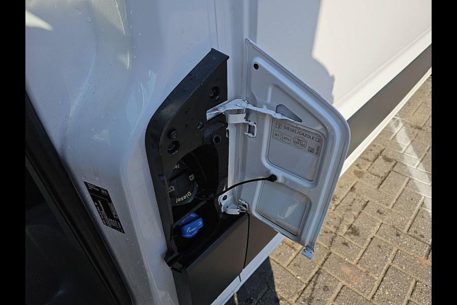 MAN TGE 35 2.0 L5 XXL 140pk Camera Apple Carplay