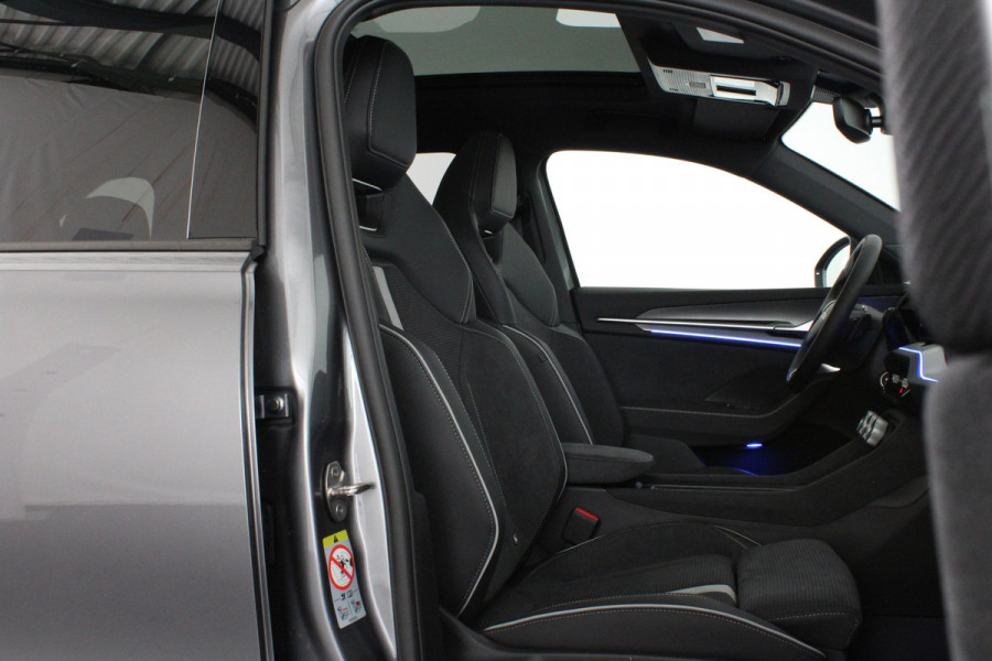 Škoda Kodiaq 1.5 TSI PHEV Sportline Business > Panorama/Trekhaak/Graphite Grey (nieuw)