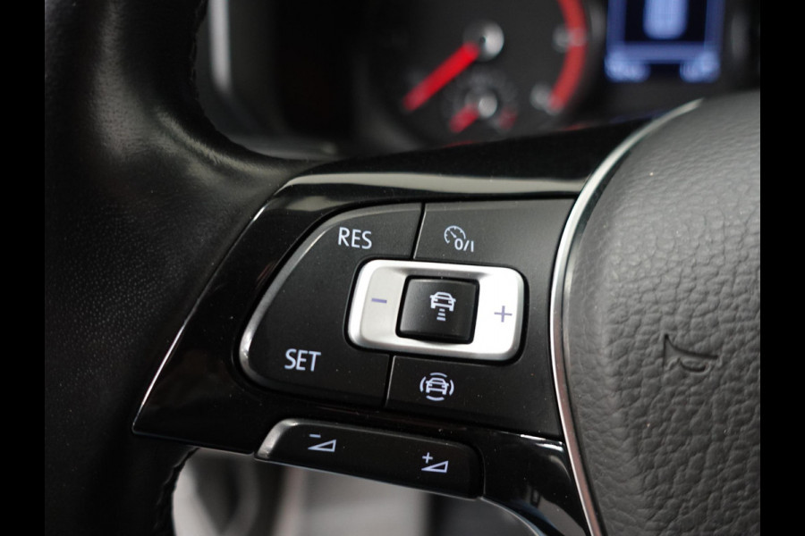 Volkswagen Crafter 177pk Automaat L3H3/ L2H2 Highline Camera Apple Carplay/Android Auto Airco Cruise control Euro6