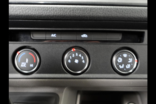Volkswagen Crafter 177pk Automaat L3H3/ L2H2 Highline Camera Apple Carplay/Android Auto Airco Cruise control Euro6