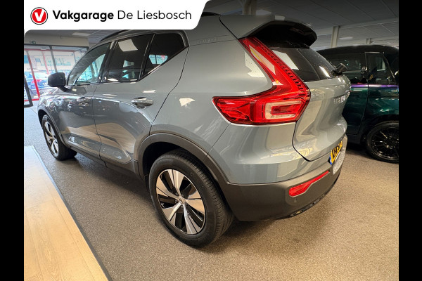 Volvo XC40 1.5 T4 Plug-in hybrid Plus Dark / Harman-Kardon / pilot assist / camera / stuur en stoel verwarming