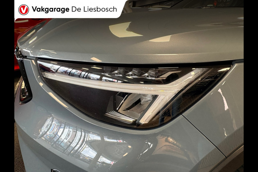 Volvo XC40 1.5 T4 Plug-in hybrid Plus Dark / Harman-Kardon / pilot assist / camera / stuur en stoel verwarming