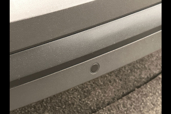 Volkswagen ID.4 Life 77 kWh | SOH 92% | Trekhaak | Stoelverwarming | Origineel NL