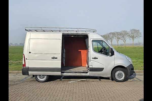 Renault Master T35 2.3 dCi L2H2 145PK Imperiaal NAP Airco Euro6 Camera 1e Eigenaar Trekhaak