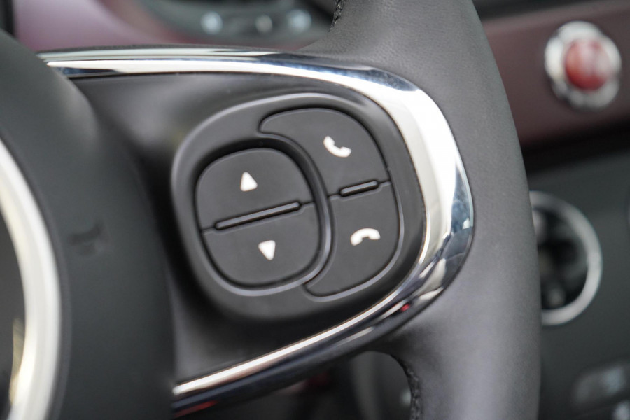 Fiat 500C 1.0 Hybrid Star | Navigatie | Apple Carplay | Climate control | Parkeersensoren | Half leder