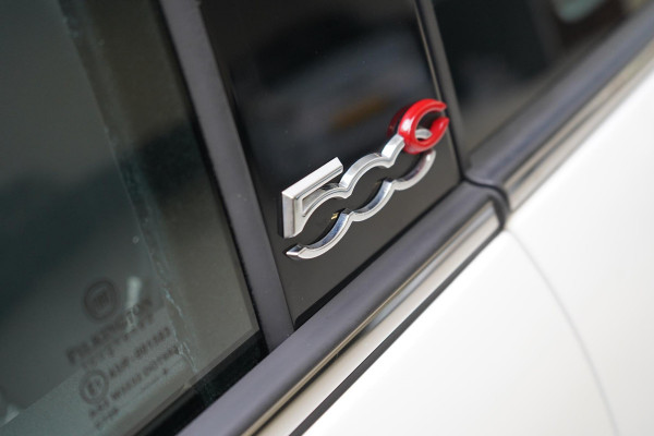 Fiat 500C 1.0 Hybrid Star | Navigatie | Apple Carplay | Climate control | Parkeersensoren | Half leder