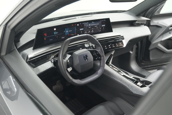 Peugeot 5008 1.2 Hybrid 136 e-DCS6 Allure | 7 Zitplaatsen | Camera | Stoelverwarming | Navigatie | Trekhaak