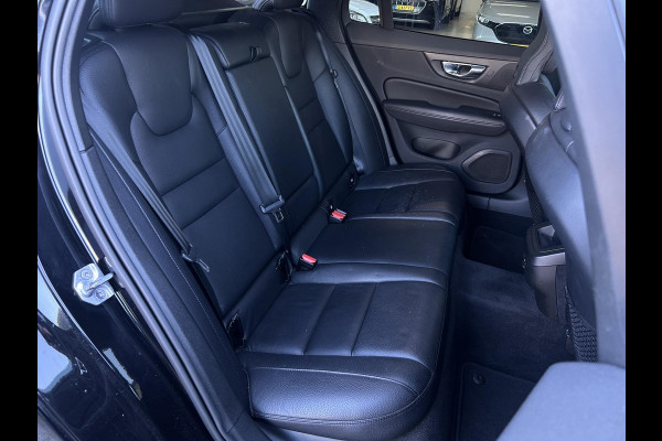 Volvo V60 2.0 B3 Momentum Advantage NL-AUTO | NAVI | 19''| LEDER|