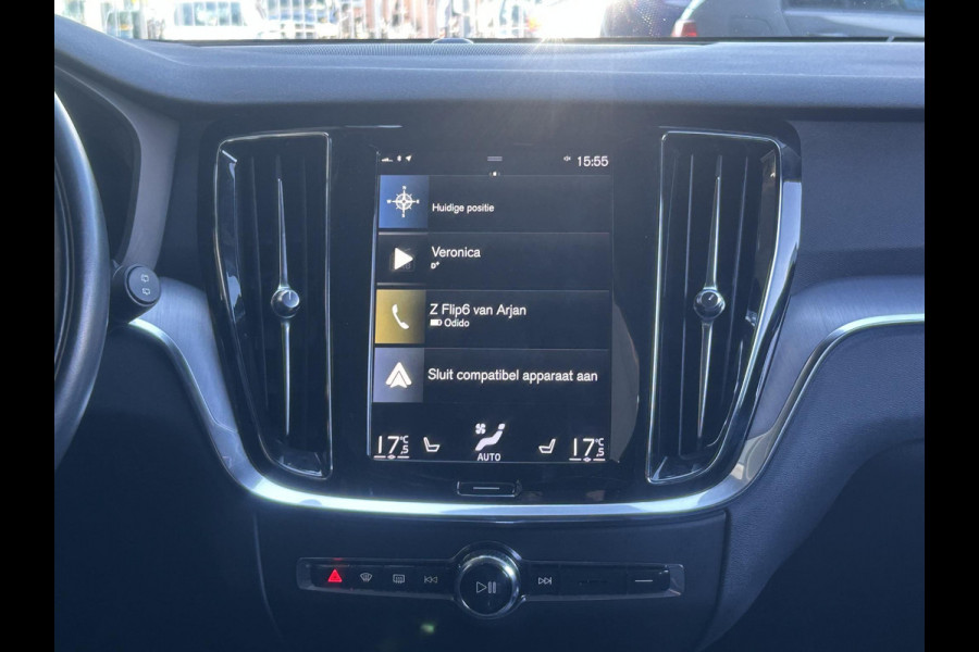Volvo V60 2.0 B3 Momentum Advantage NL-AUTO | NAVI | 19''| LEDER|
