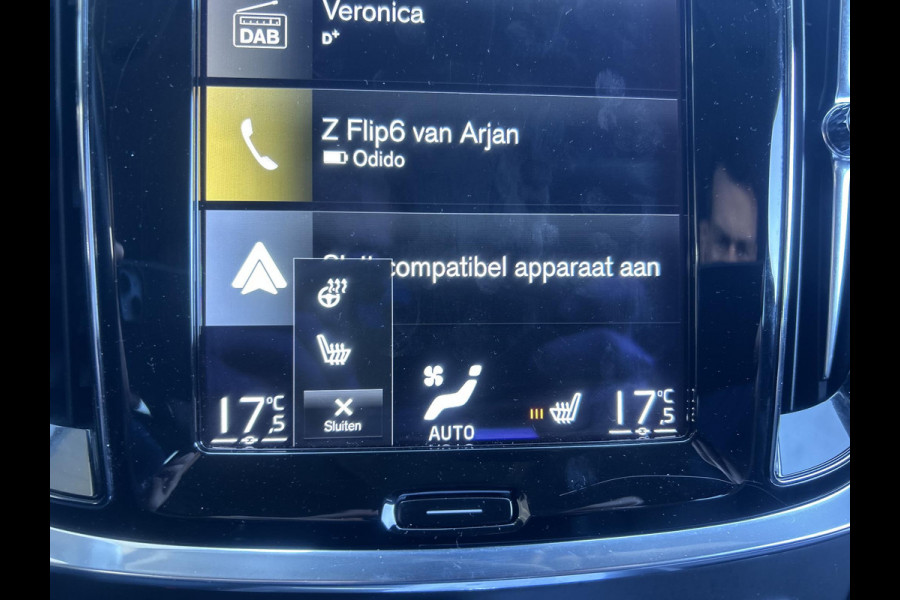 Volvo V60 2.0 B3 Momentum Advantage NL-AUTO | NAVI | 19''| LEDER|