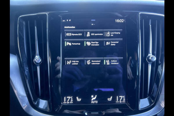Volvo V60 2.0 B3 Momentum Advantage NL-AUTO | NAVI | 19''| LEDER|