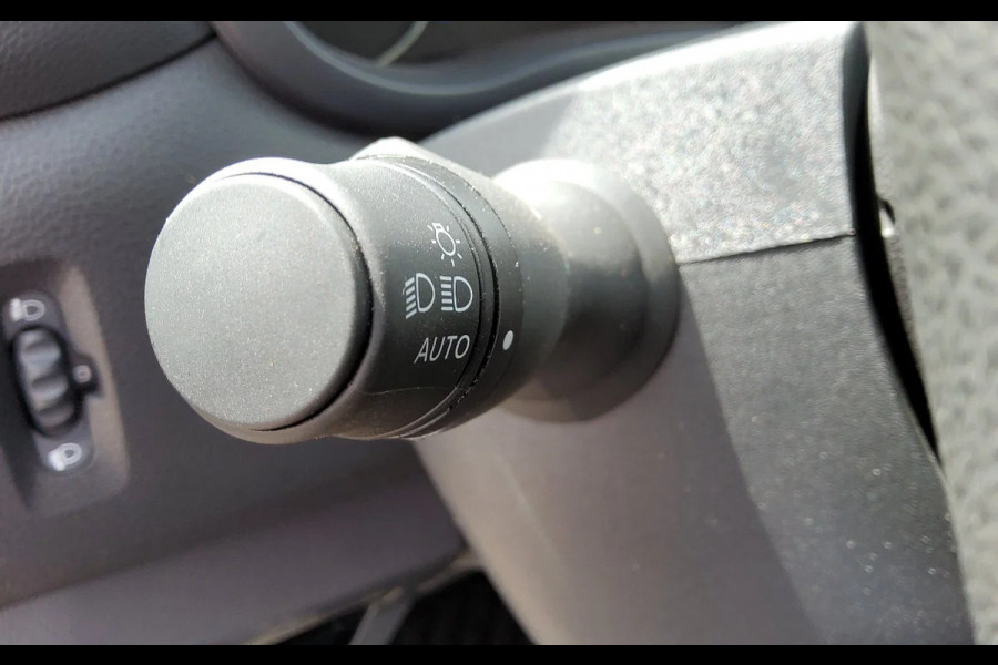 Renault Master 165.35 - V-38-NBT - LAADBAK-LAADKLEP - EURO 6 - BPM VRIJ!