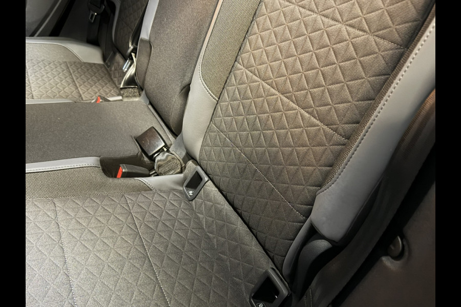 Volkswagen T-Cross 1.0 TSI R-Line Garantie Carplay Blindspot Camera ACC Virtueel Dash Navi Clima Keyless Led Dab Rijklaar