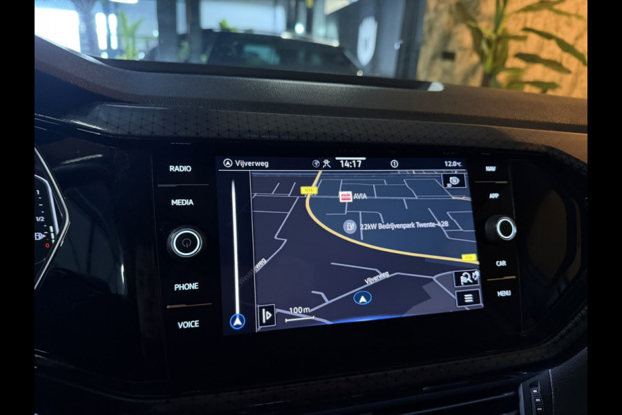 Volkswagen T-Cross 1.0 TSI R-Line Garantie Carplay Blindspot Camera ACC Virtueel Dash Navi Clima Keyless Led Dab Rijklaar