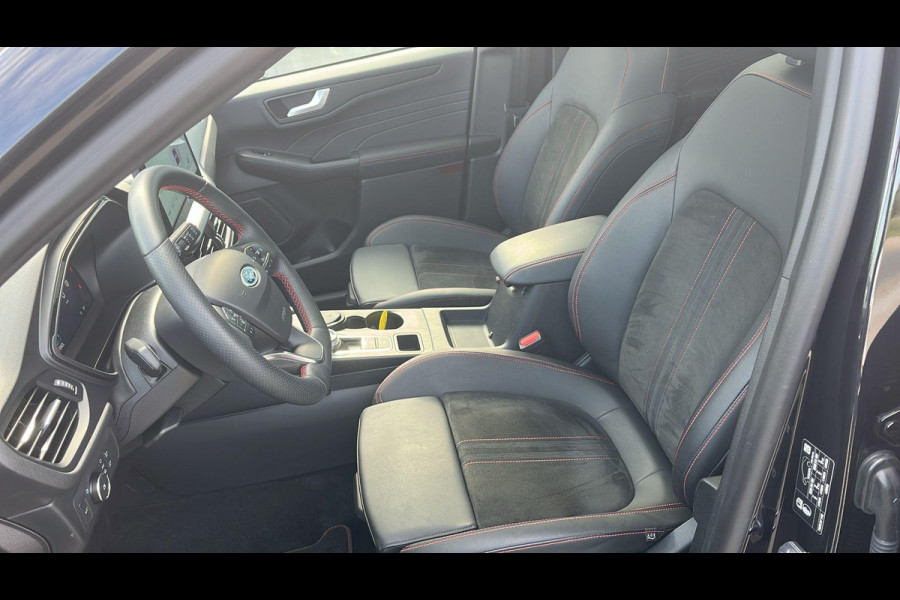 Ford Kuga 2.5 FHEV ST-Line X 190pk | Driver Assistance Pack | Winterpack | Panoramadak | Technology Pack | Geen Stekker nodig | All Season banden