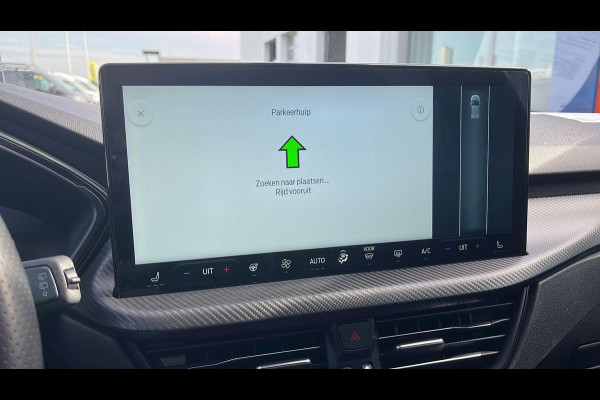 Ford Kuga 2.5 FHEV ST-Line X 190pk | Driver Assistance Pack | Winterpack | Panoramadak | Technology Pack | Geen Stekker nodig | All Season banden