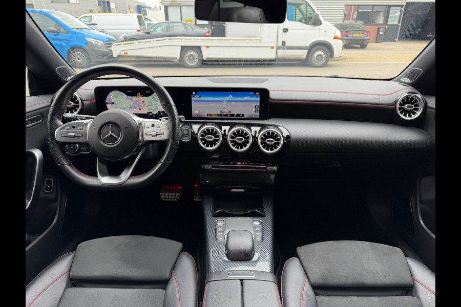 Mercedes-Benz CLA-Klasse 250 e Shooting Brake AMG Pano Burmester