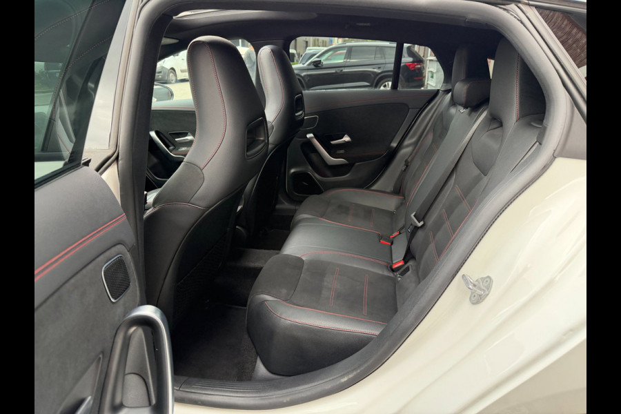 Mercedes-Benz CLA-Klasse 250 e Shooting Brake AMG Pano Burmester