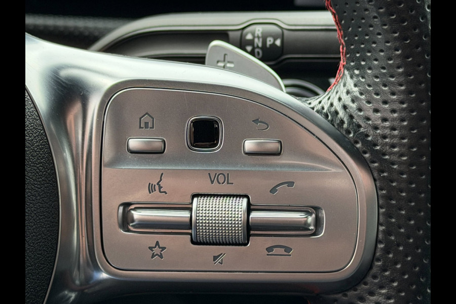 Mercedes-Benz CLA-Klasse 250 e Shooting Brake AMG Pano Burmester