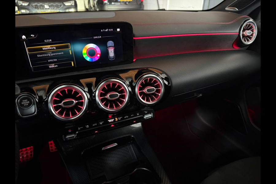 Mercedes-Benz CLA-Klasse 250 e Shooting Brake AMG Pano Burmester