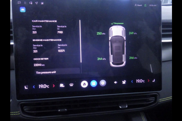 Lynk & Co 01 1.5 More 22.000 KM | Panorama-Dak | Lederen Interieur | Full Options | WORDT VERWACHT!