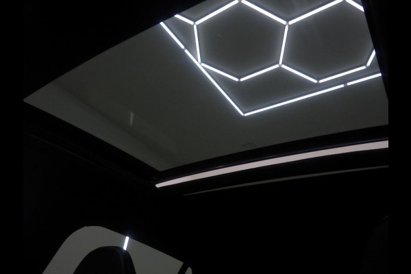 Lynk & Co 01 1.5 More 22.000 KM | Panorama-Dak | Lederen Interieur | Full Options | WORDT VERWACHT!