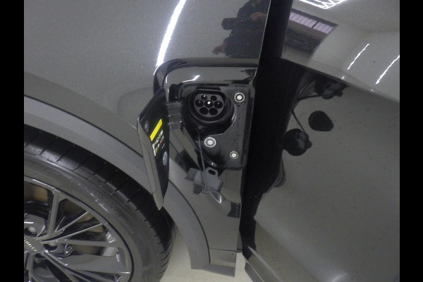 Lynk & Co 01 1.5 More 22.000 KM | Panorama-Dak | Lederen Interieur | Full Options | WORDT VERWACHT!