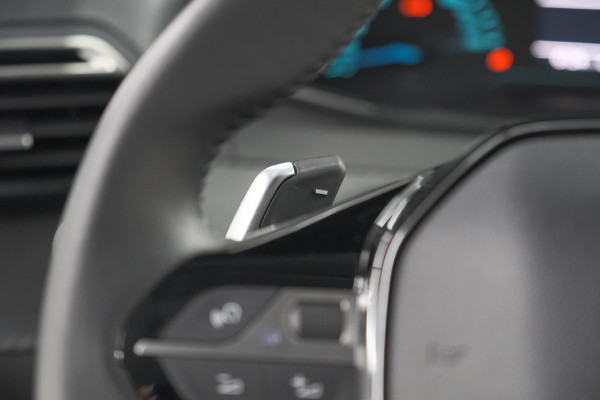 Peugeot 208 Hybrid 110 e-DCS6 Style | Parkeersensoren | Apple Carplay | Cruise Control | Airco
