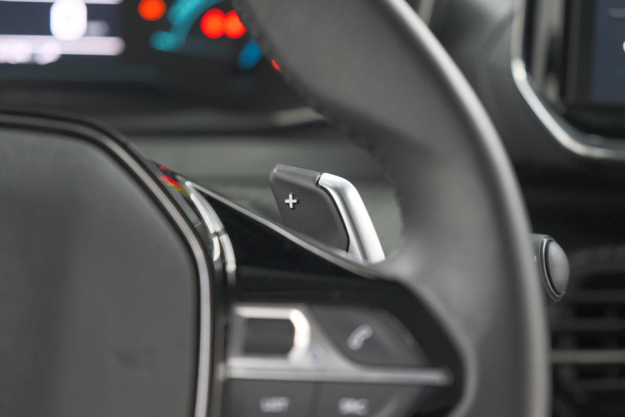 Peugeot 208 Hybrid 110 e-DCS6 Style | Parkeersensoren | Apple Carplay | Cruise Control | Airco