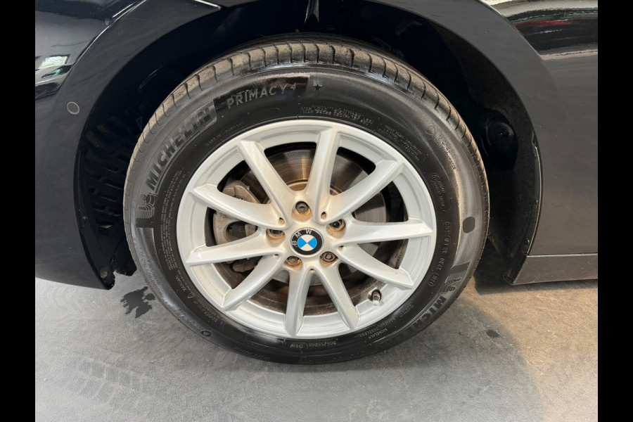 BMW 2 Serie Active Tourer 218i Executive Launch Edition | Automaat | Sportstoelen | Camera | Navi | Dealeronderhouden | NL Auto