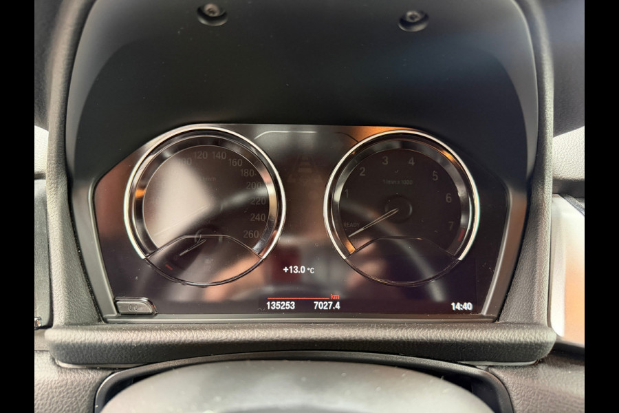 BMW 2 Serie Active Tourer 218i Executive Launch Edition | Automaat | Sportstoelen | Camera | Navi | Dealeronderhouden | NL Auto