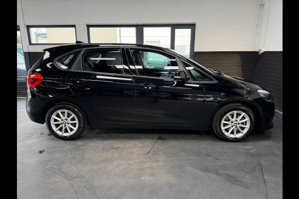 BMW 2 Serie Active Tourer 218i Executive Launch Edition | Automaat | Sportstoelen | Camera | Navi | Dealeronderhouden | NL Auto