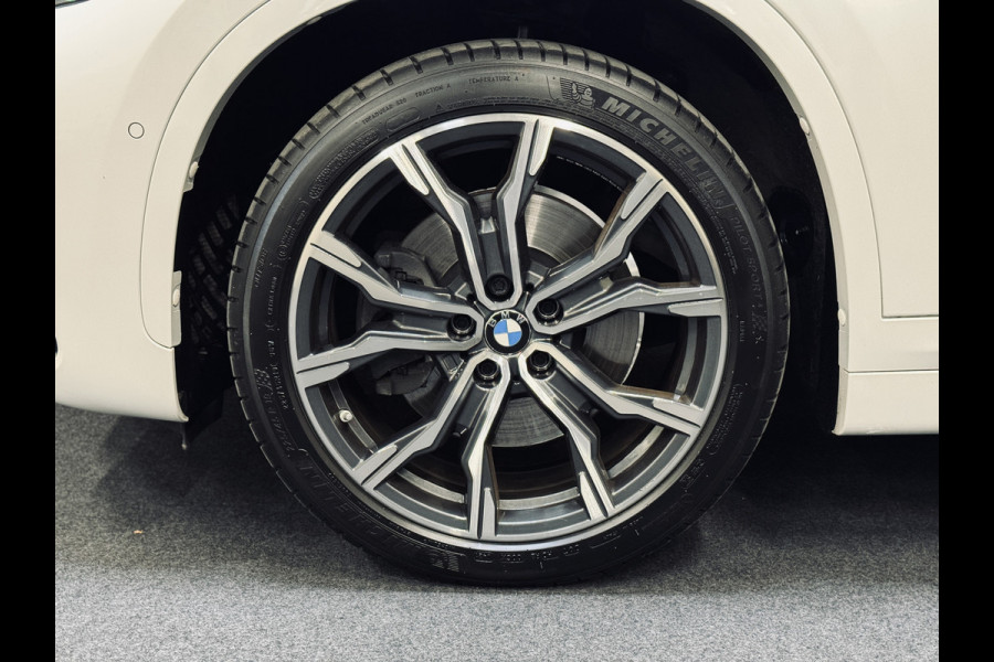 BMW X1 xDrive25e High Exe. M-Sport | Panorama | Memory | ACC | harman/kardon