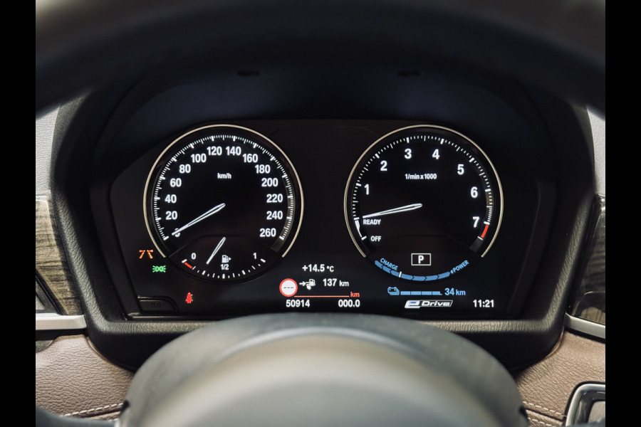 BMW X1 xDrive25e High Exe. M-Sport | Panorama | Memory | ACC | harman/kardon