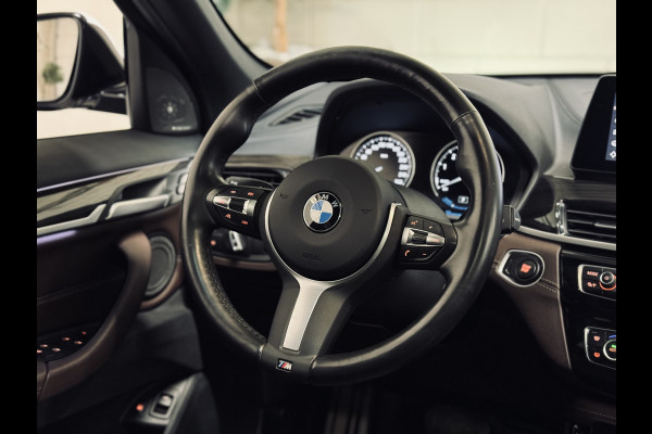 BMW X1 xDrive25e High Exe. M-Sport | Panorama | Memory | ACC | harman/kardon