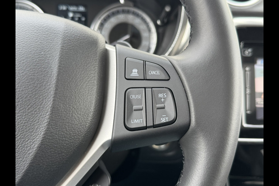 Suzuki Vitara 1.4 Boosterjet Hybrid Automaat Adapt Cruise Stoelverwarming Camera Clima Panorama Navi