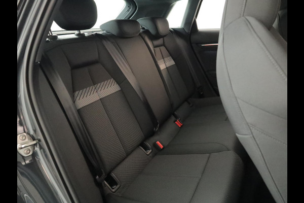 Audi A3 Sportback 40 TFSI e Advanced edition 204 pk s-tronic | SOH 100% | Verlengde garantie | Navigatie | Parkeersensoren (Park assist) | Achteruitrijcamera | Stoelverwarming | Adaptieve cruise control |
