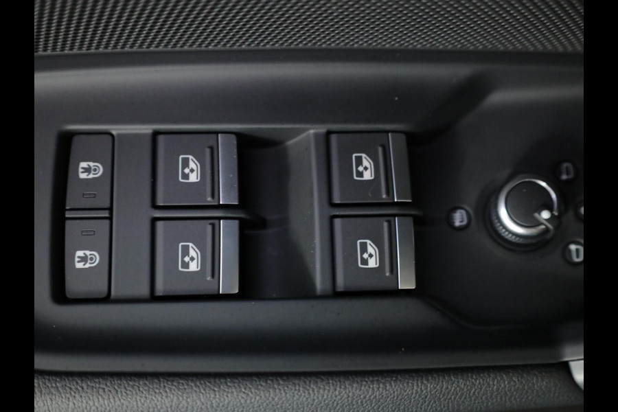 Audi A3 Sportback 40 TFSI e Advanced edition 204 pk s-tronic | SOH 100% | Verlengde garantie | Navigatie | Parkeersensoren (Park assist) | Achteruitrijcamera | Stoelverwarming | Adaptieve cruise control |